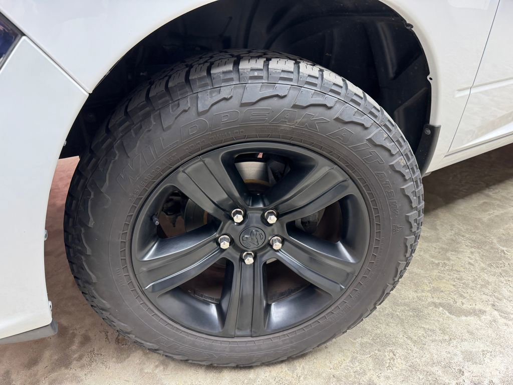 Used 2018 RAM 1500 Sport w/ Convenience Group AWD/4WD image 31