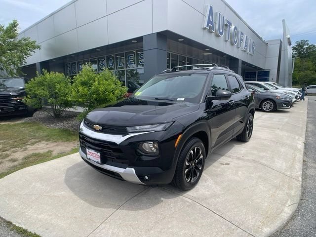Used 2023 Chevrolet TrailBlazer LT w/ Convenience Package AWD/4WD image 4