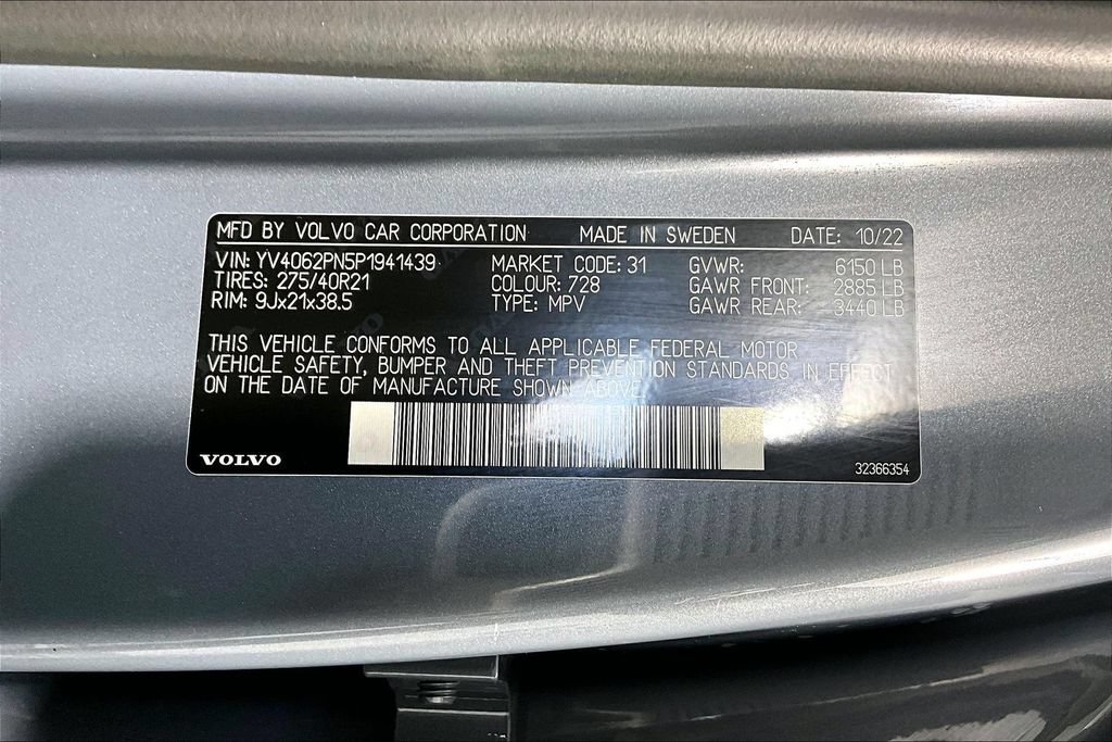 Used 2023 Volvo XC90 B6 Plus AWD/4WD image 33