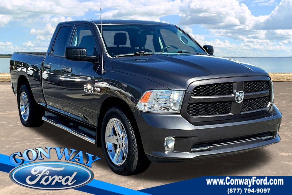 Used 2017 RAM 1500 Express RWD image 1