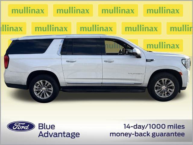 Used 2021 GMC Yukon XL SLT w/ SLT Luxury Plus Package image 2