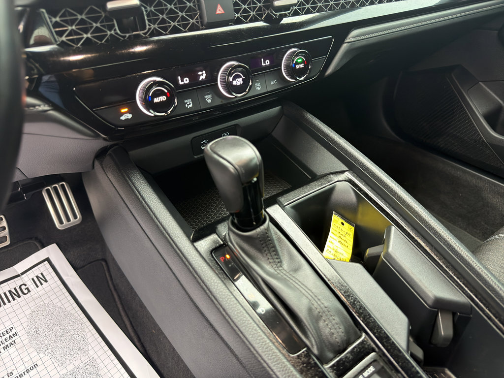 Used 2023 Honda Accord Sport image 9