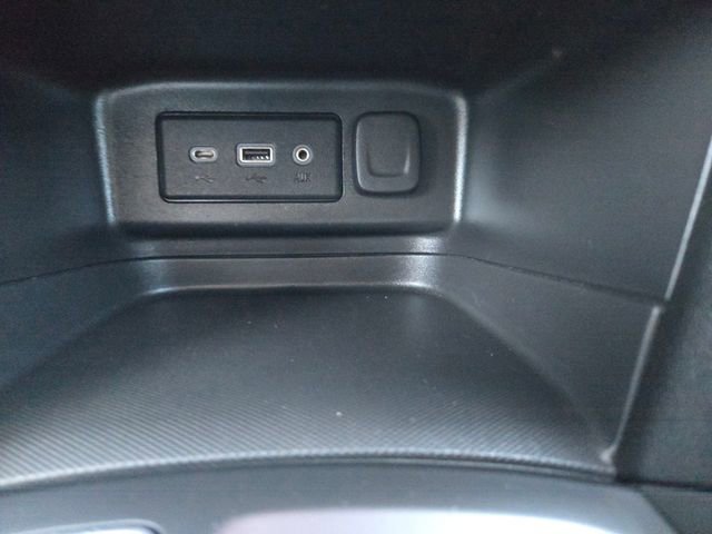 Used 2023 Chevrolet Equinox LT AWD/4WD image 16