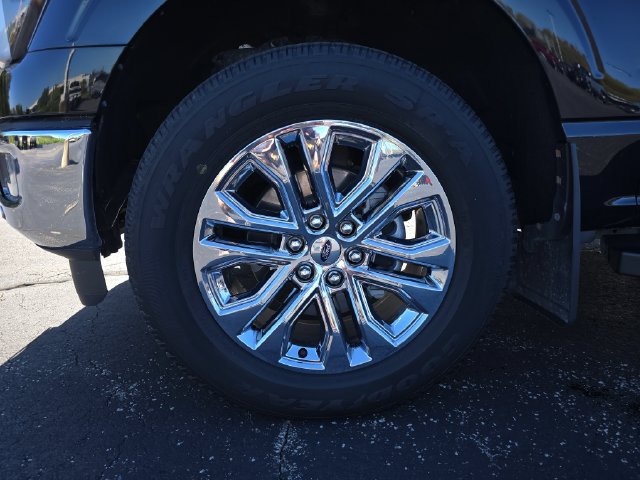 Certified 2024 Ford F150 Lariat w/ FX4 Off-Road Package AWD/4WD image 9