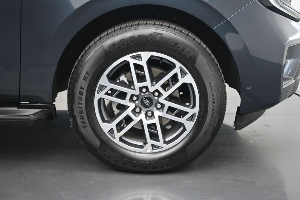 Certified 2025 Ford Expedition Max Active RWD image 28