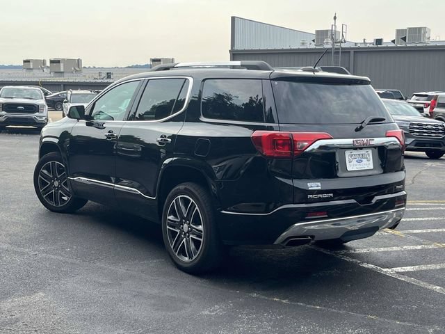 Used 2017 GMC Acadia Denali w/ Technology Package AWD/4WD image 6