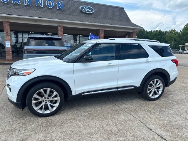 Certified 2023 Ford Explorer Platinum w/ Class IV Trailer Tow Package