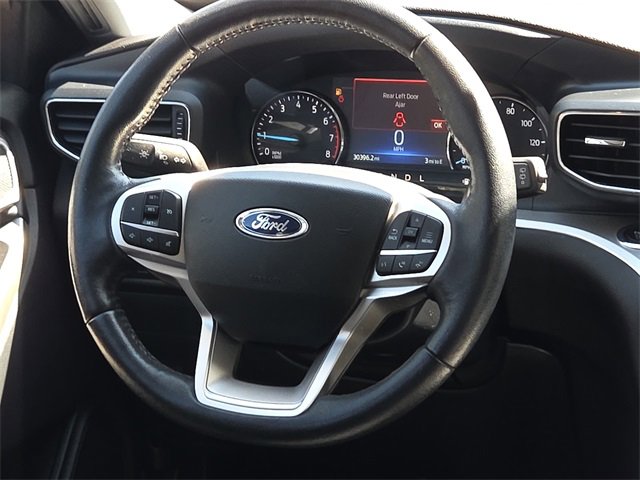 Certified 2022 Ford Explorer XLT w/ Equipment Group 202A image 13