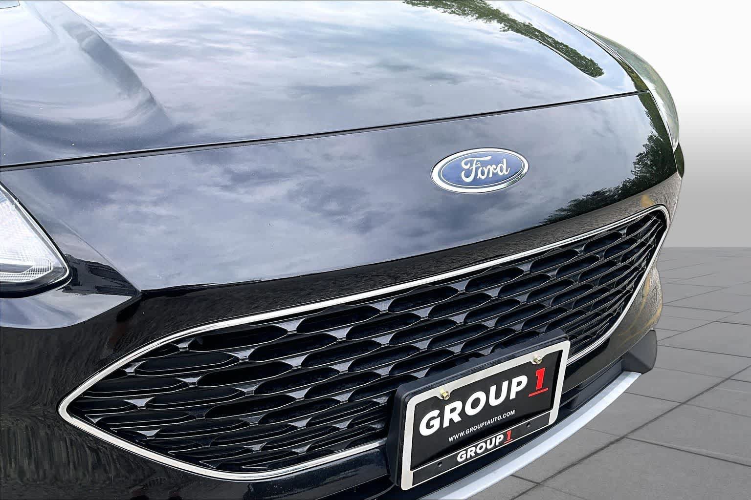 Certified 2020 Ford Escape SE AWD/4WD image 32