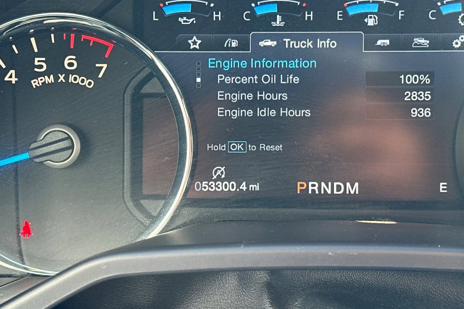 Certified 2017 Ford F150 Platinum w/ Equipment Group 701A Luxury image 28