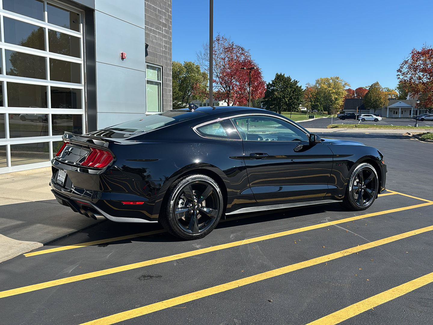 Certified 2022 Ford Mustang GT Premium w/ Equipment Group 401A RWD image 6