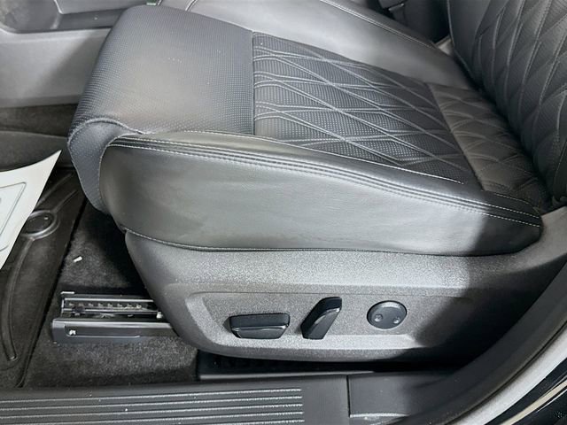 Used 2023 Nissan Rogue Platinum w/ Platinum Premium Package image 20