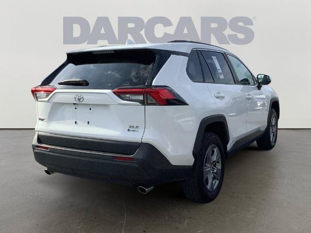 Used 2025 Toyota RAV4 XLE AWD/4WD image 4