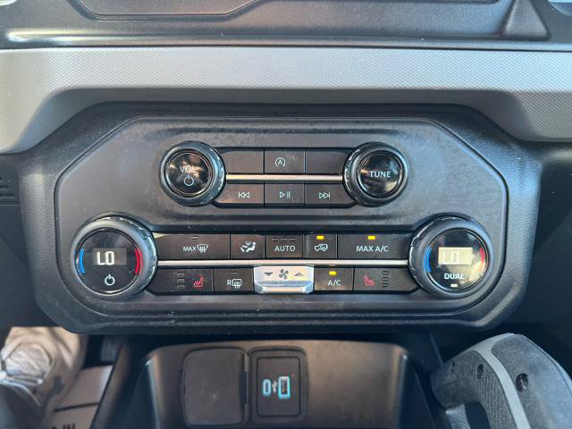 Certified 2023 Ford Bronco Big Bend w/ Sasquatch Package AWD/4WD image 21