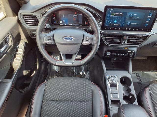 Certified 2023 Ford Escape ST-Line w/ Tech Pack #1 AWD/4WD image 6