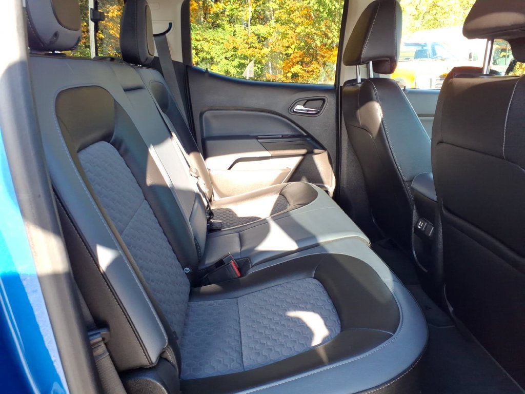 Used 2020 Chevrolet Colorado Z71 AWD/4WD image 12