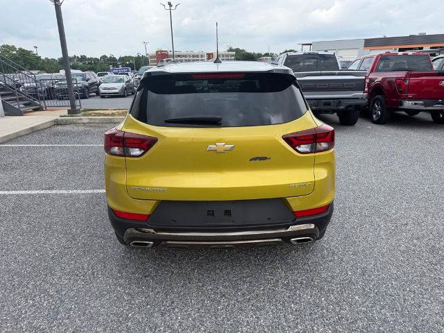 Used 2023 Chevrolet TrailBlazer ACTIV w/ Sun and Liftgate Package FWD image 7