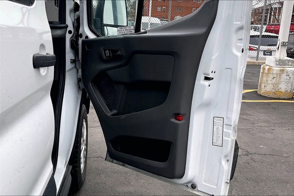 Certified 2024 Ford Transit 350 XLT image 22