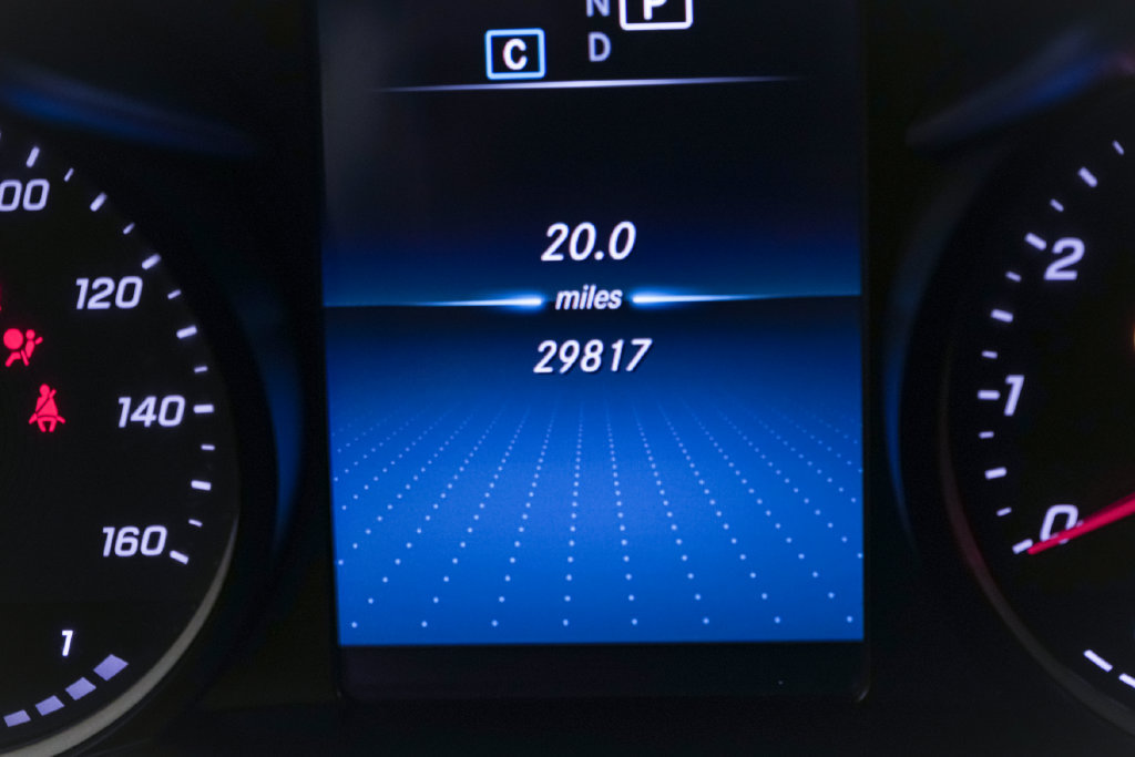 Used 2022 Mercedes-Benz GLC 300 4MATIC image 19