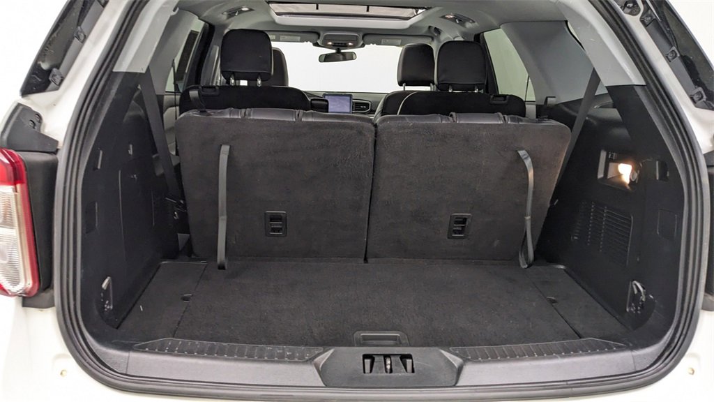 Certified 2023 Ford Explorer XLT w/ Equipment Group 202A image 8