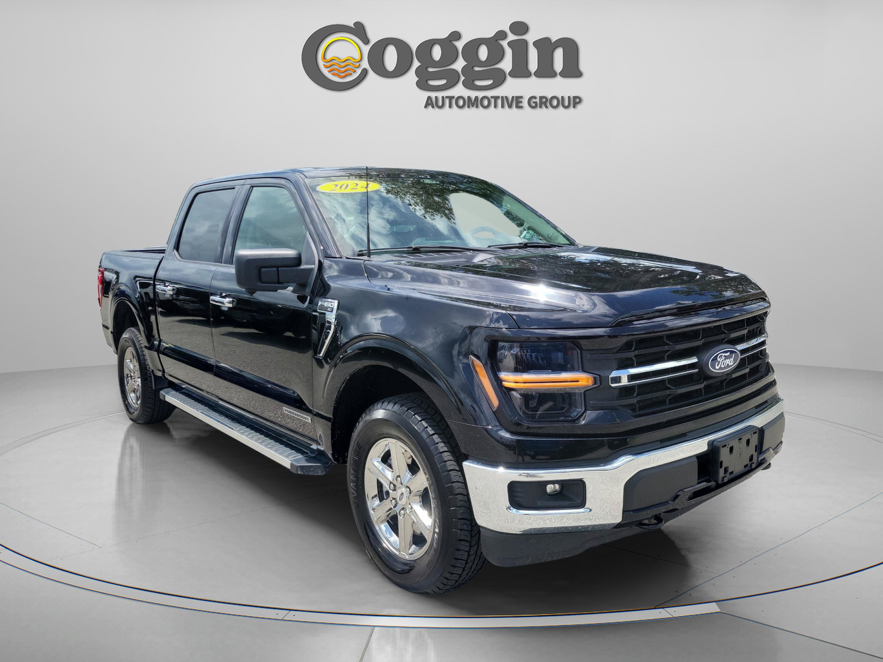 Certified 2024 Ford F150 XLT w/ Mobile Office Package AWD/4WD image 4