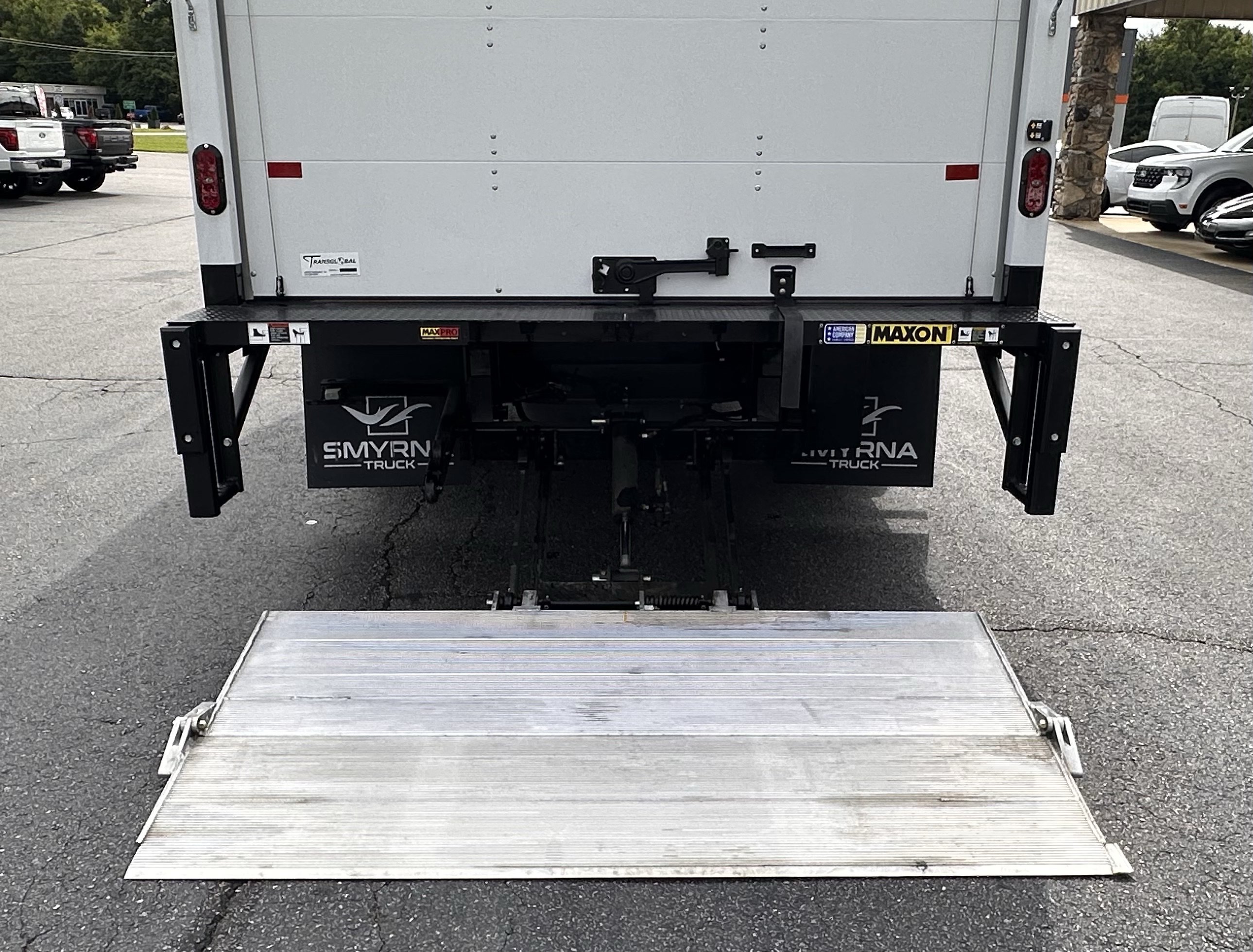 Certified 2026 Ford E-450 and Econoline 450 Super Duty w/ Power Equipment Group RWD image 7