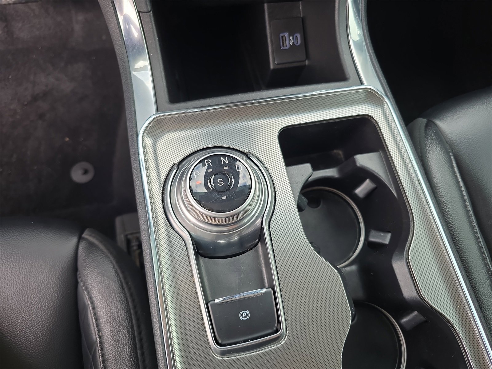 Certified 2023 Ford Edge Titanium image 19