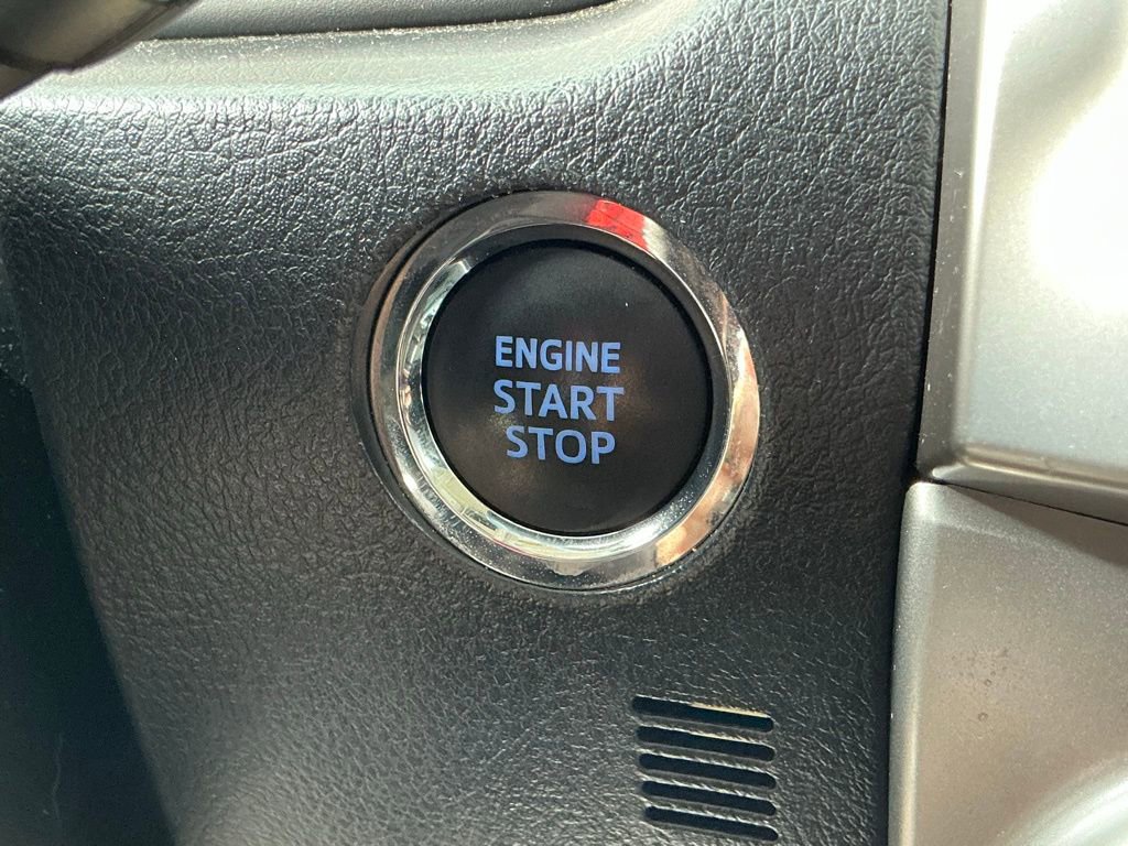 Used 2022 Toyota 4Runner SR5 Premium w/ Moonroof Package image 36