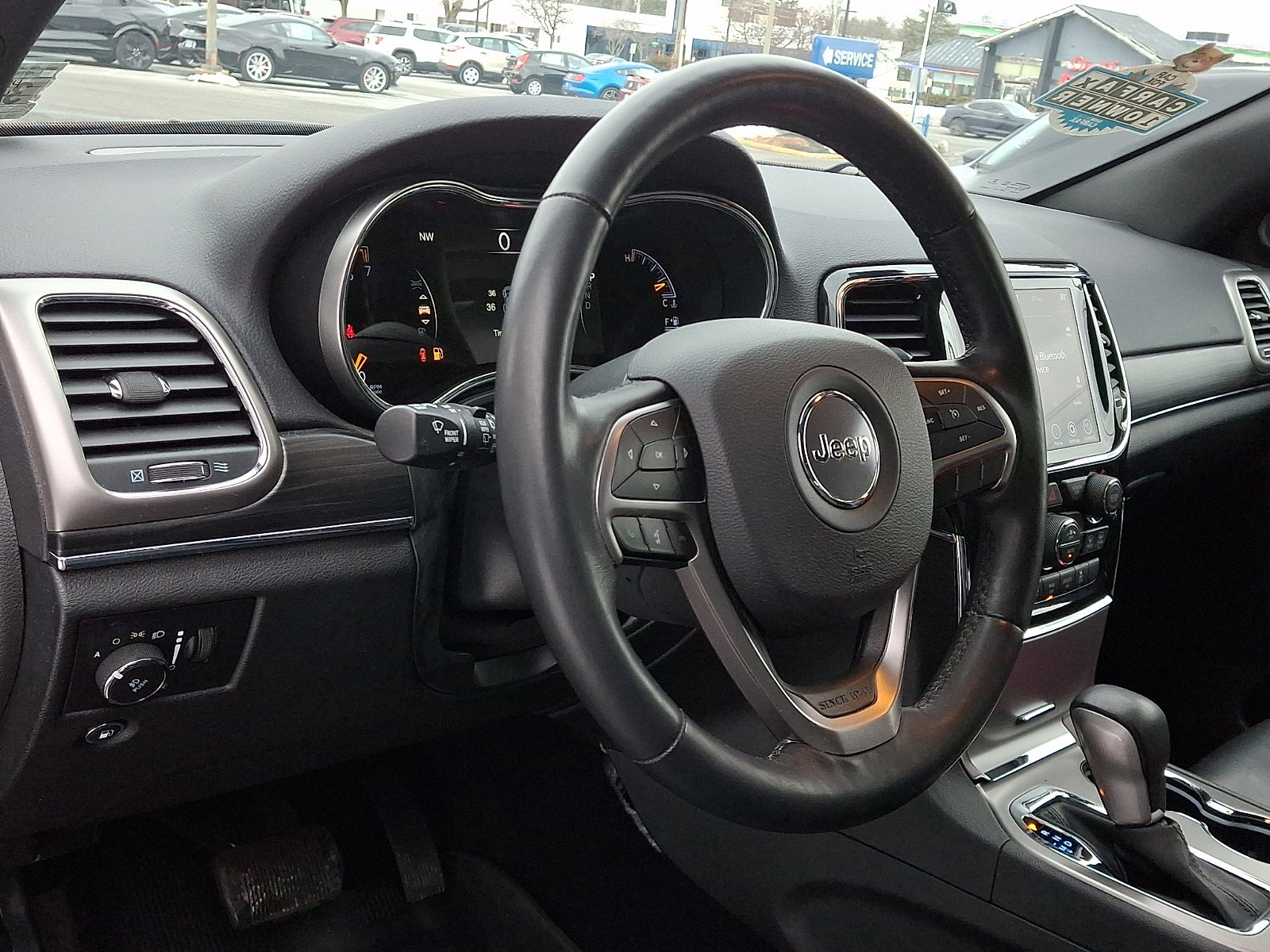 Used 2021 Jeep Grand Cherokee Limited image 17