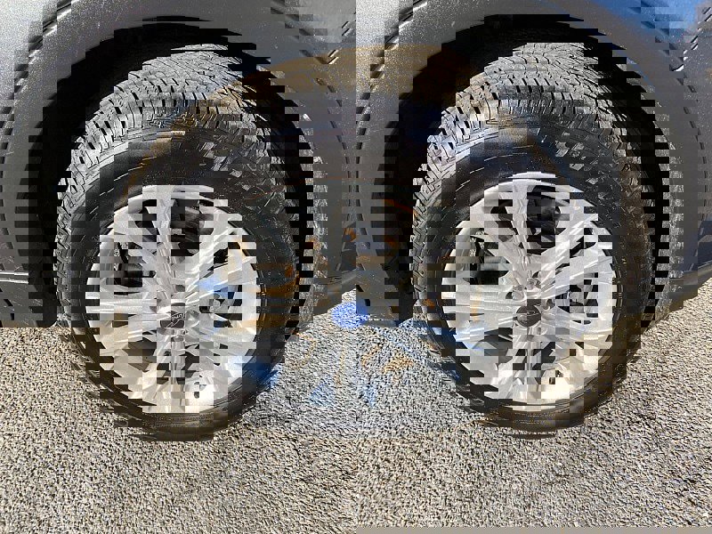 Certified 2018 Ford Escape SEL image 14