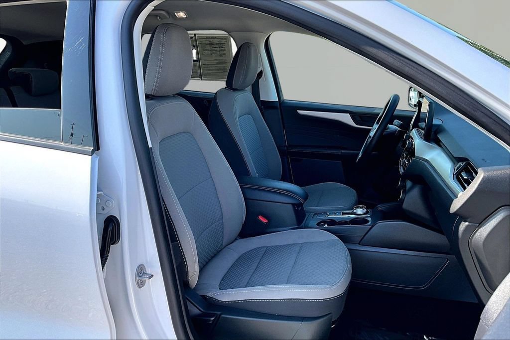 Certified 2022 Ford Escape SE FWD image 7