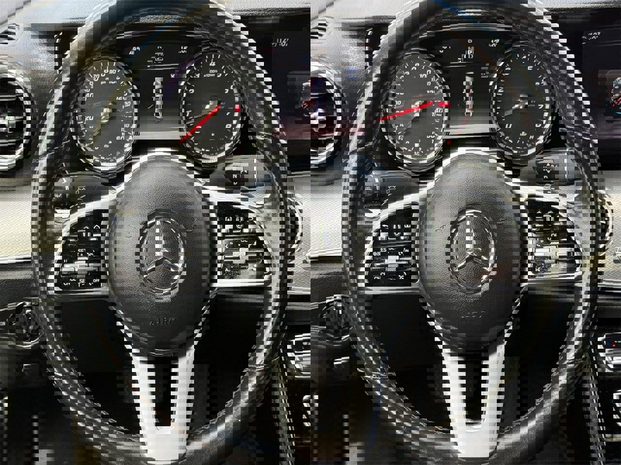 Used 2019 Mercedes-Benz E 300 w/ AMG Line Exterior image 12