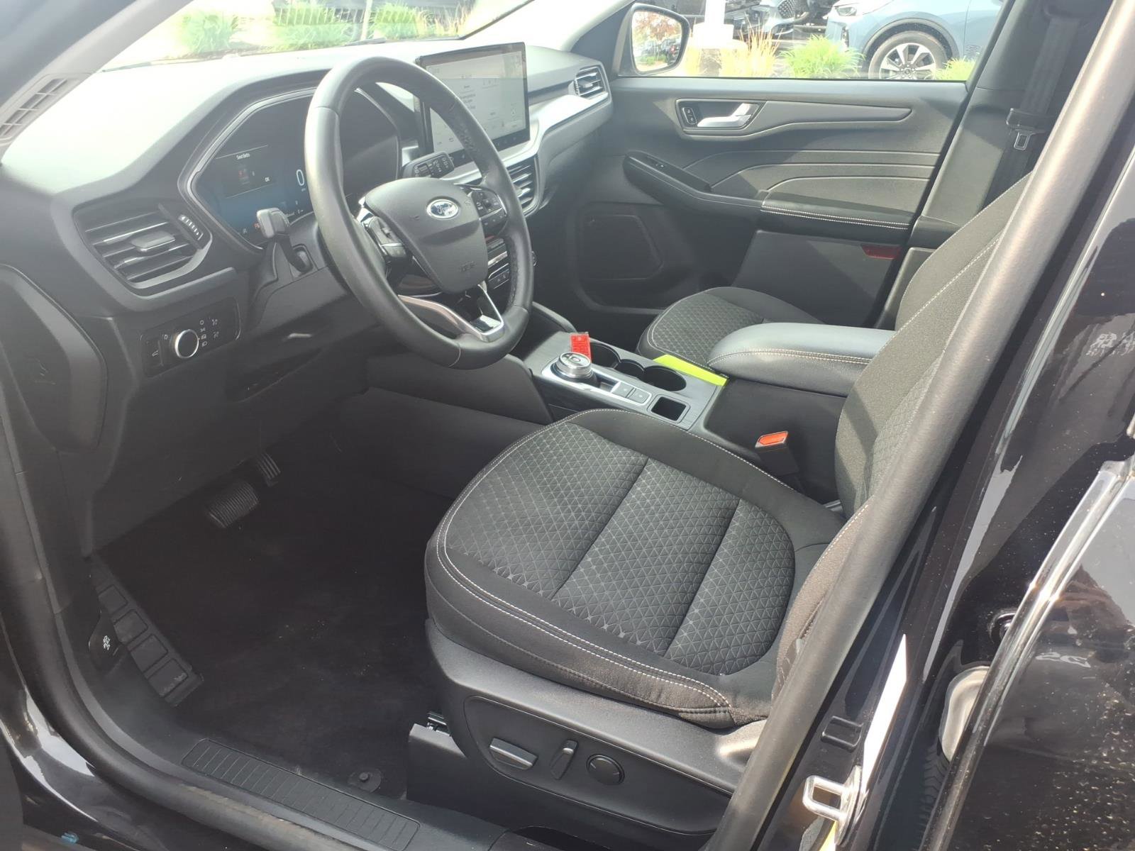 Certified 2023 Ford Escape Active w/ Tech Pack #2 AWD/4WD image 12