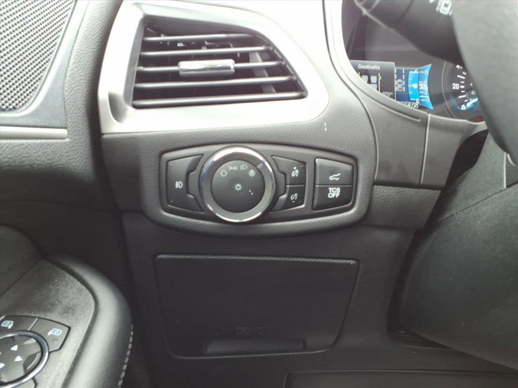 Certified 2024 Ford Edge SEL w/ Convenience Package image 15