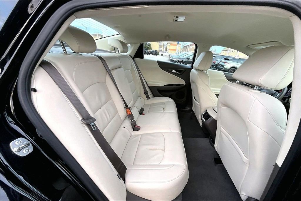 Used 2024 Chevrolet Malibu LT FWD image 25