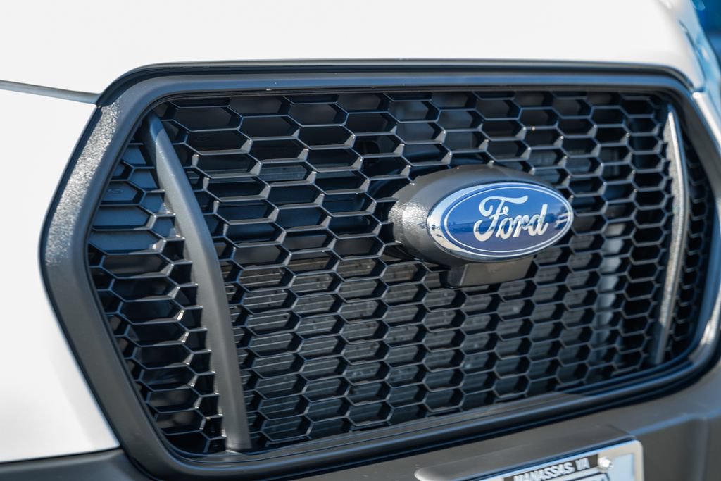 Certified 2024 Ford Transit 250 148 High Roof RWD image 7