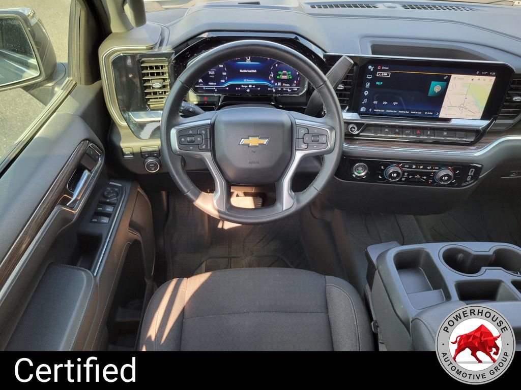 Used 2024 Chevrolet Silverado 1500 LT AWD/4WD image 18