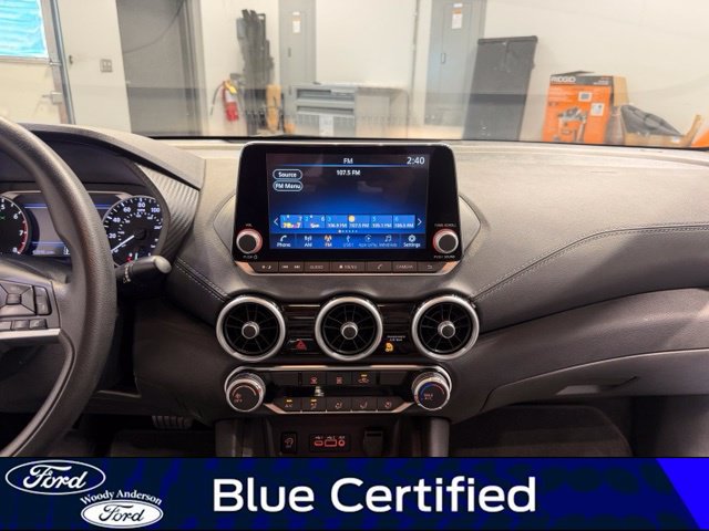 Used 2025 Nissan Sentra SV FWD image 15