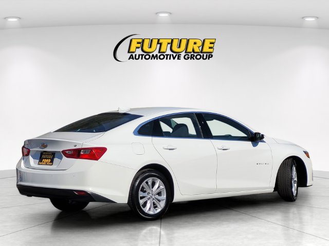Used 2025 Chevrolet Malibu LT FWD image 4