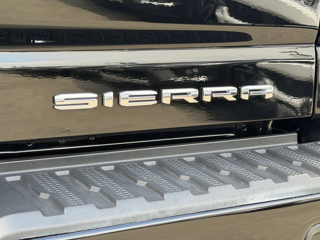 Used 2024 GMC Sierra 3500 Denali Ultimate AWD/4WD image 14