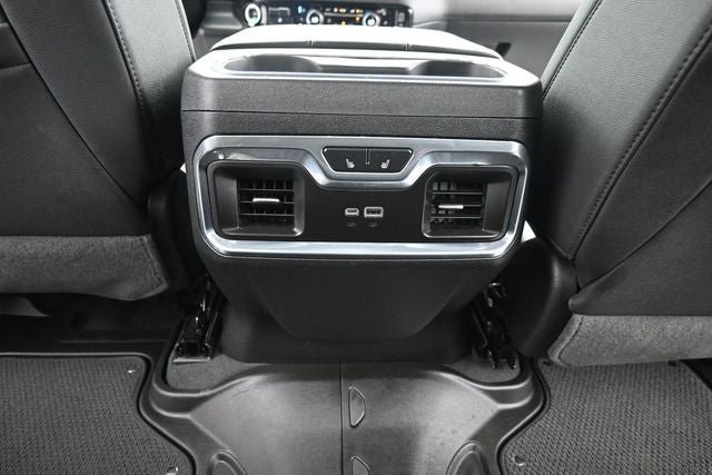 Used 2024 Chevrolet Silverado 1500 LTZ w/ LTZ Convenience Package II AWD/4WD image 19