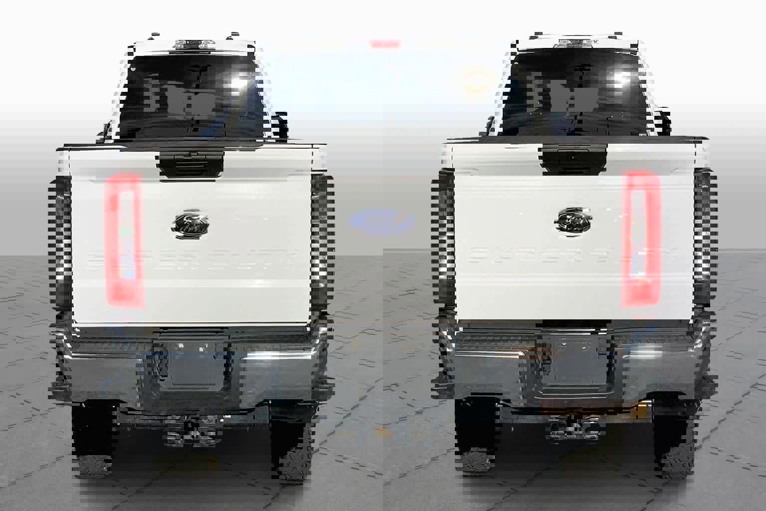 Certified 2025 Ford F350 XLT image 2