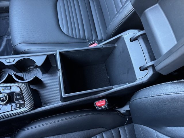 Used 2024 Kia Sportage SX image 28