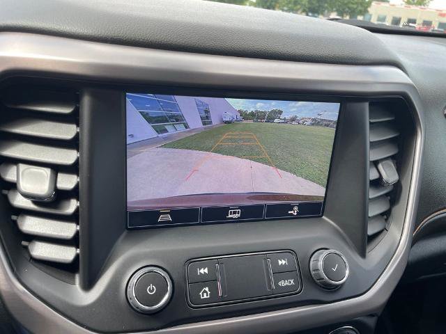 Used 2023 GMC Acadia AT4 w/ Preferred Package AWD/4WD image 22