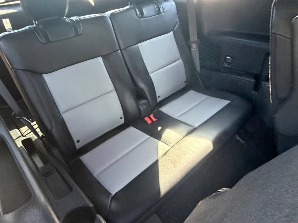 Certified 2023 Ford Explorer XLT w/ Equipment Group 202A AWD/4WD image 41