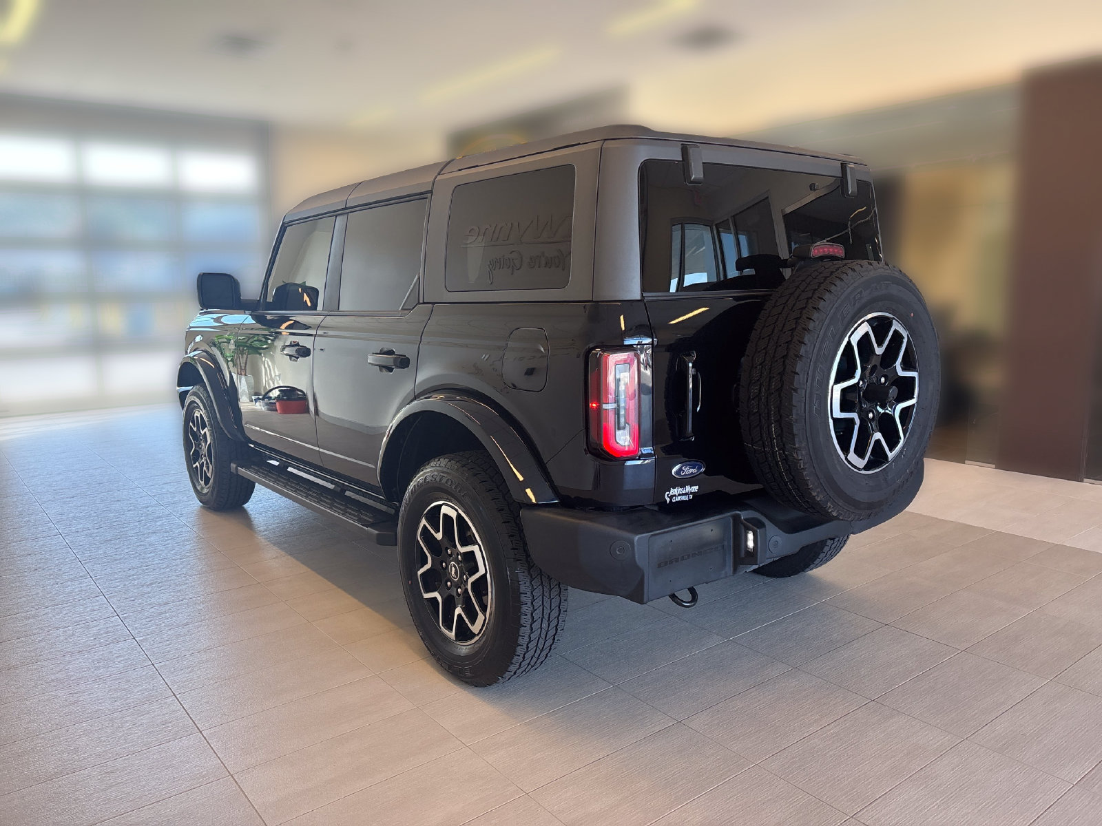Certified 2024 Ford Bronco Outer Banks AWD/4WD image 3