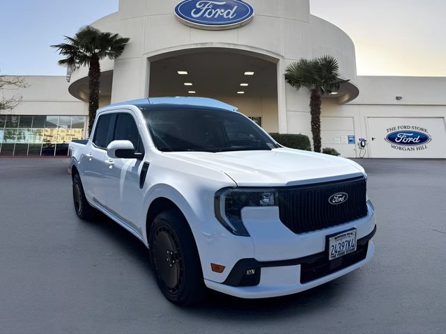Certified 2025 Ford Maverick Lobo AWD/4WD image 4