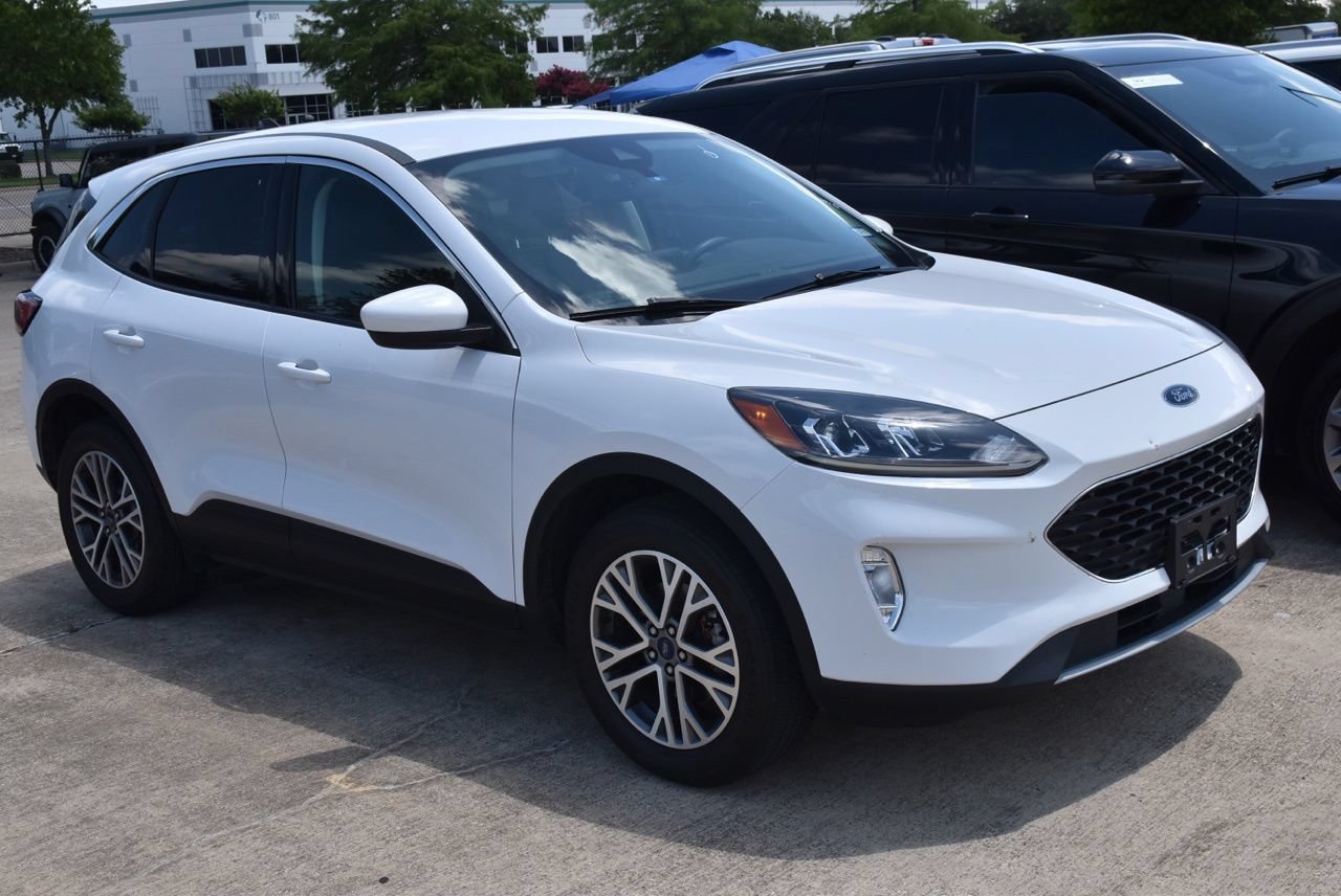 Certified 2022 Ford Escape SEL AWD/4WD image 4