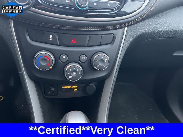 Used 2020 Chevrolet Trax LT w/ LT Convenience Package image 18