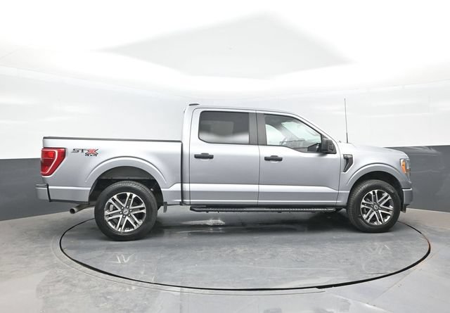 Certified 2022 Ford F150 XL w/ STX Appearance Package AWD/4WD image 3